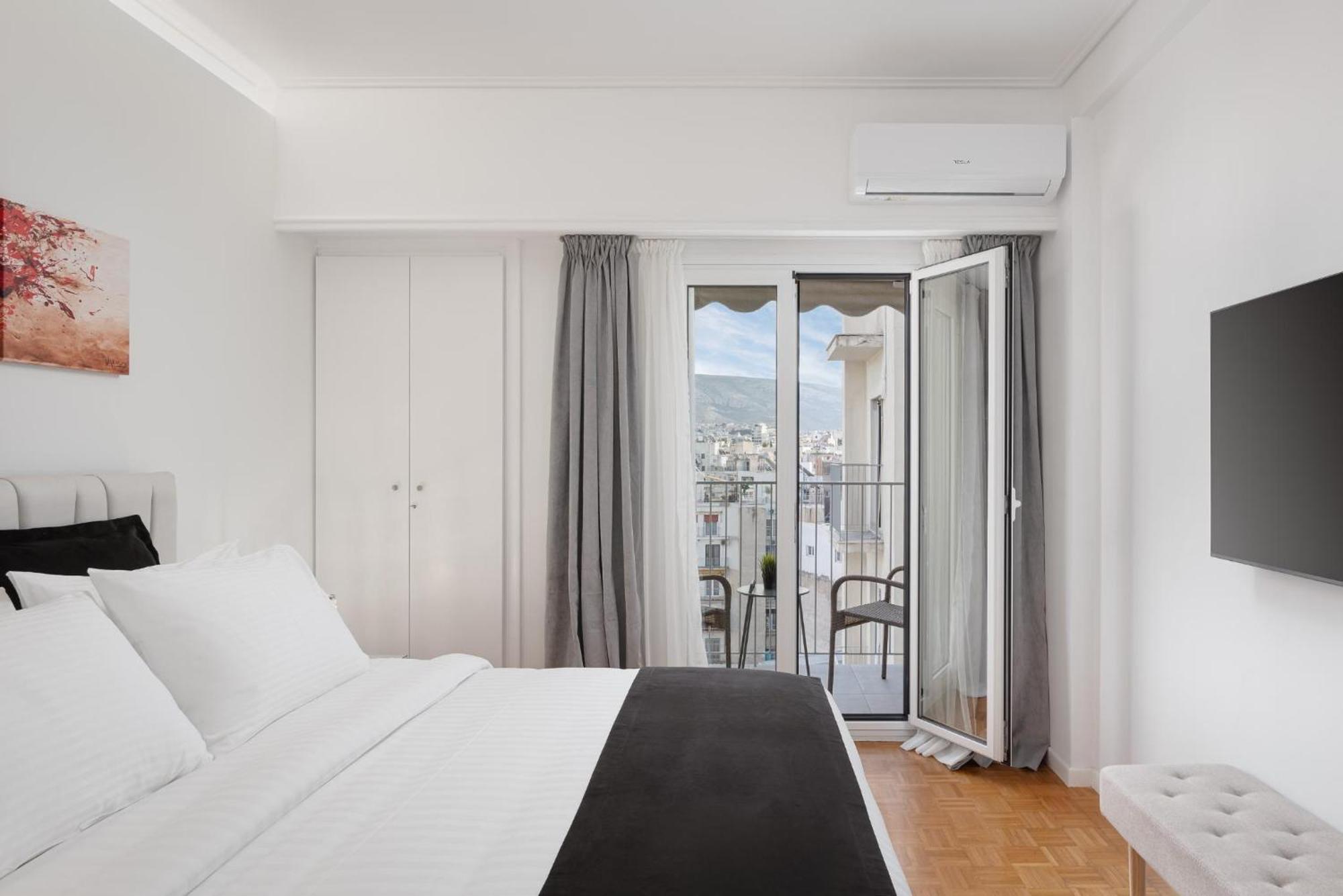 Golden Light Premium Apartment Athens